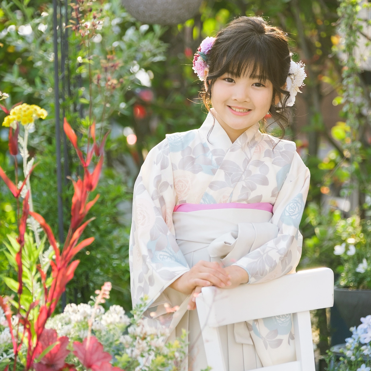 七五三 女の子 着物 ペタルガーデンでの立ち姿撮影